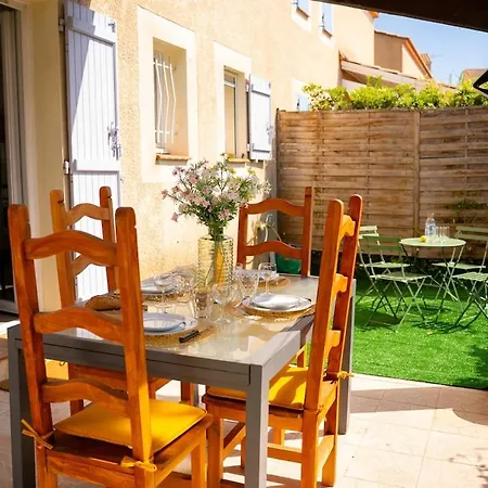 Charmante Club Climatisee A * Sanary-sur-Mer